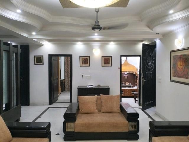 Flat for rent in East Delhi, Deri