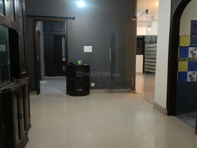 Flat for sale in East Delhi, Deri