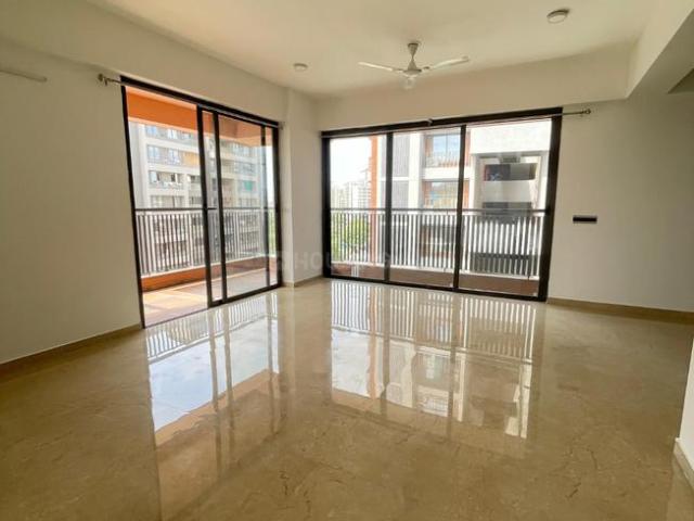 Flat for rent in Sarkhej, Gujarat