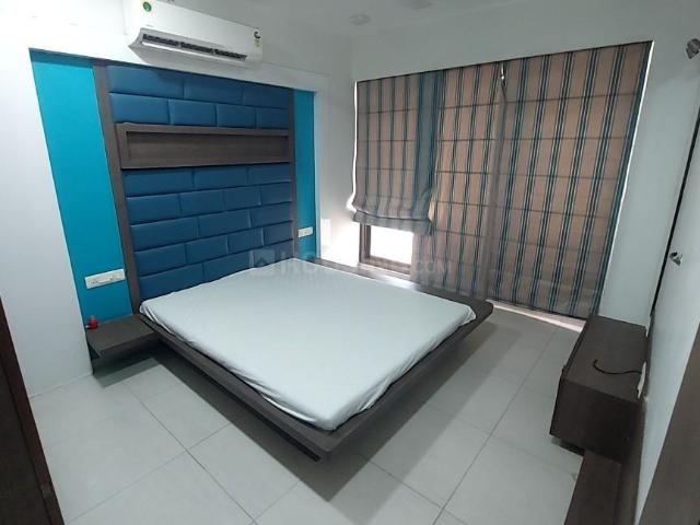 Flat for rent in Makarba, Sarkhej