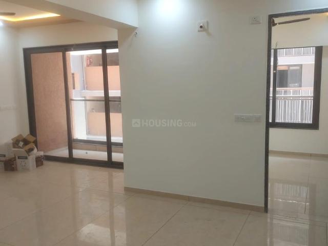 Flat for rent in Sarkhej, Gujarat