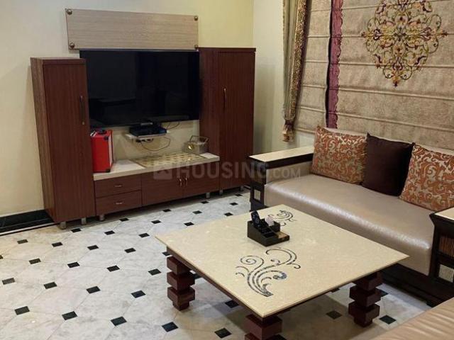 Flat for sale in West Delhi, Deri