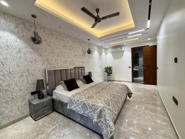 Flat for rent in South Delhi, Deri