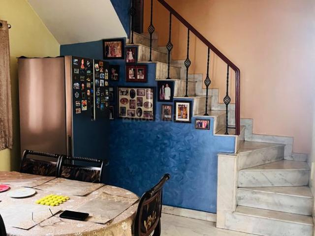 Flat for rent in South Delhi, Deri