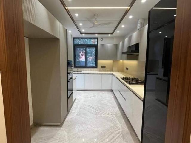 Flat for rent in South Delhi, Deri
