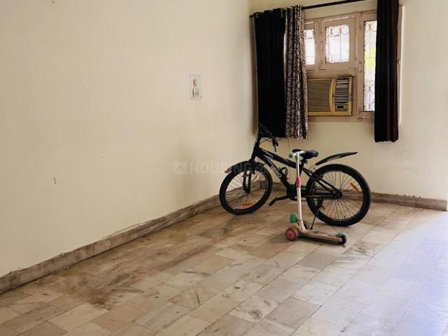 Flat for sale in South Delhi, Deri