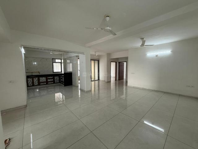Flat for rent in Gandhinagar, Gujarat