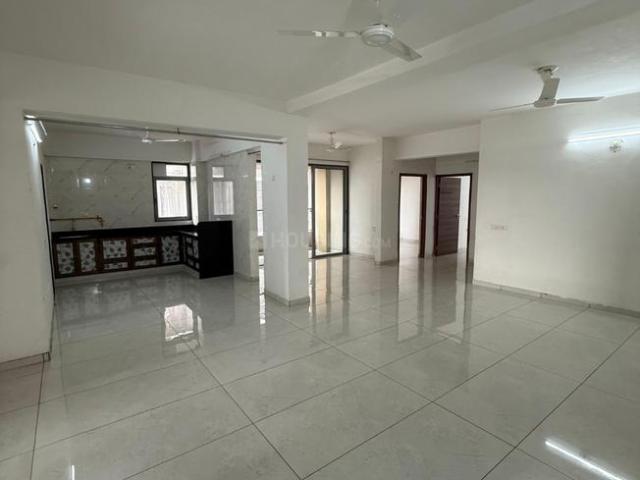 Flat for rent in Gandhinagar, Gujarat