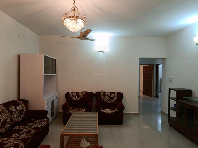 Flat for rent in Deri