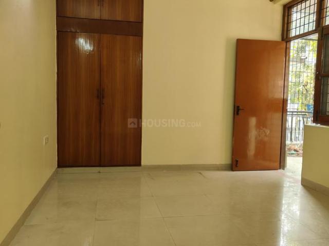 Flat for rent in Deri