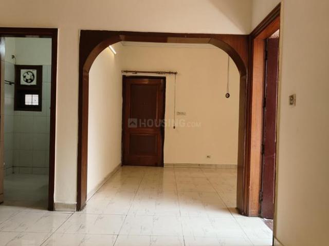 Flat for rent in Deri