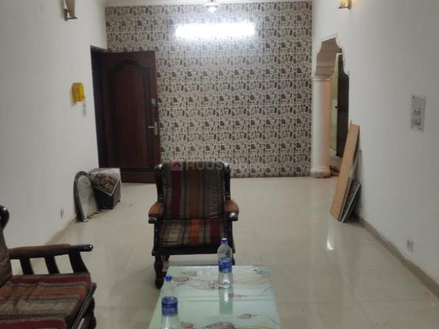 Flat for rent in Deri