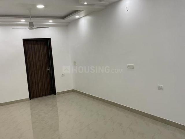 Flat for rent in Deri