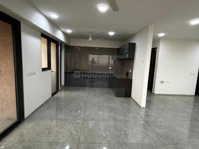 Flat for rent in Makarba, Sarkhej