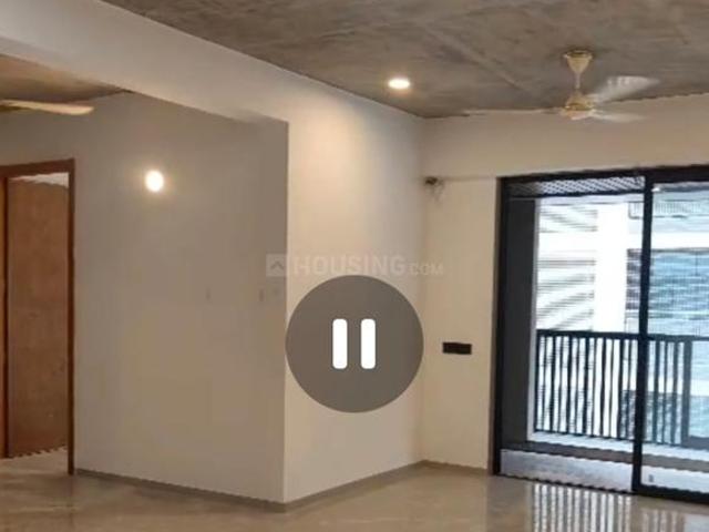Flat for rent in Sarkhej, Gujarat