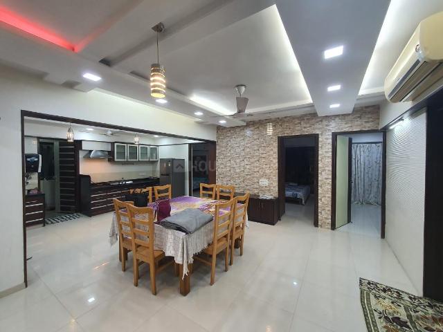 Flat for sale in Vastrapur - Ahmedabad, Gujarat