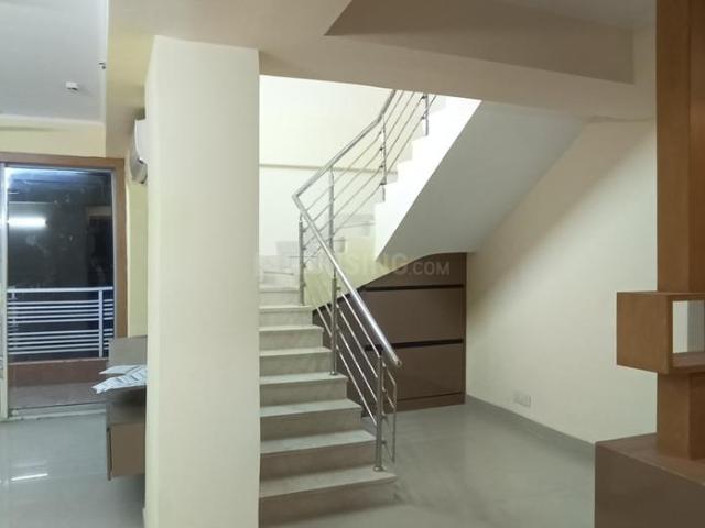 Flat for rent in Hariana
