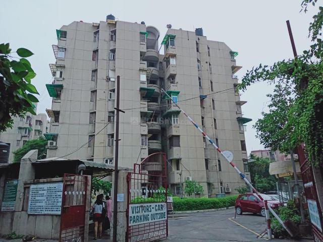 Flat for sale in South West Delhi, Deri