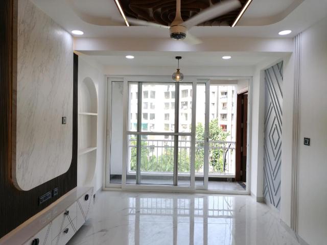 Flat for sale in South West Delhi, Deri