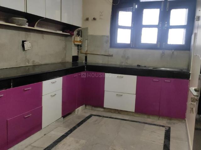 Flat for rent in South West Delhi, Deri