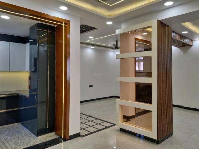 Flat for sale in South West Delhi, Deri
