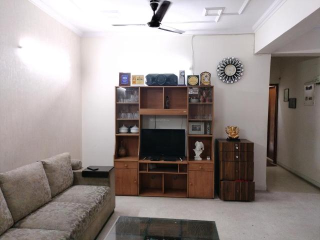 Flat for sale in South West Delhi, Deri