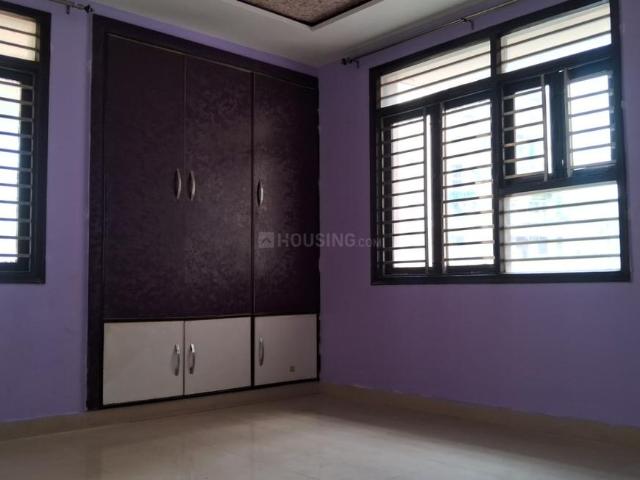 Flat for rent in South West Delhi, Deri