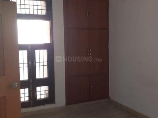 Flat for rent in South West Delhi, Deri