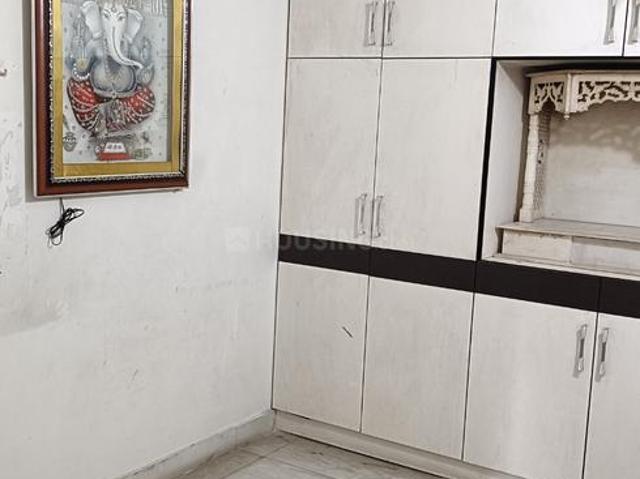 Flat for sale in South West Delhi, Deri