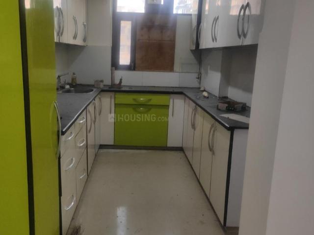 Flat for rent in South West Delhi, Deri