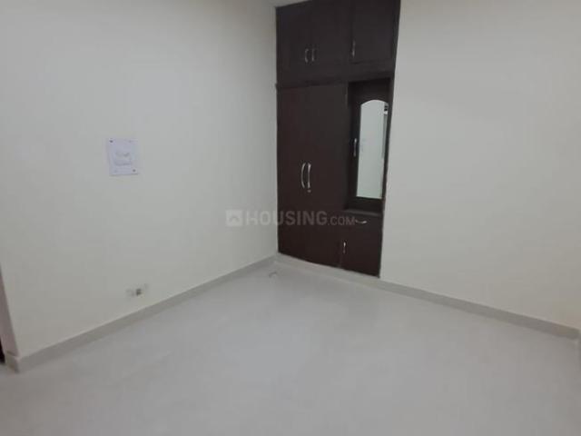 Flat for rent in South West Delhi, Deri