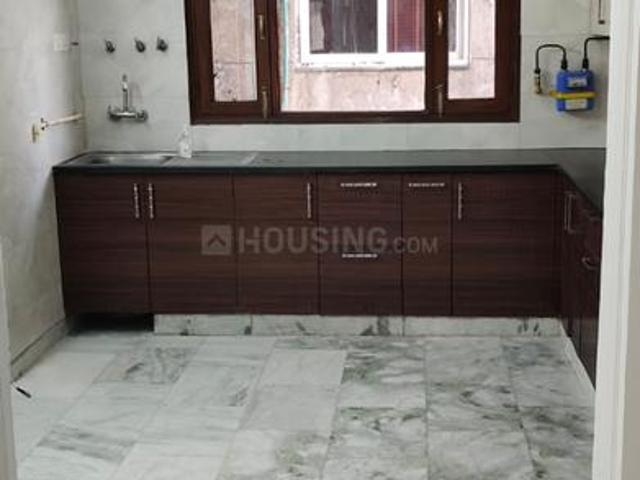 Flat for rent in South West Delhi, Deri