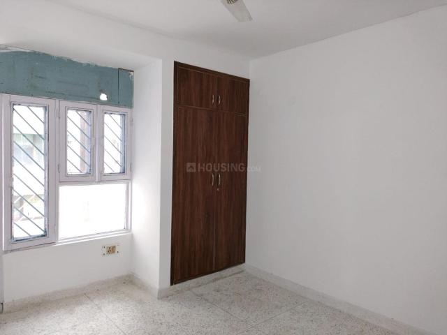 Flat for rent in South West Delhi, Deri