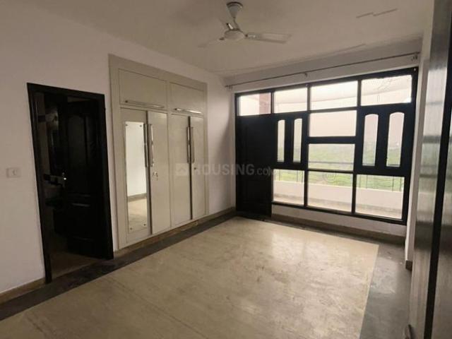 Flat for rent in South West Delhi, Deri