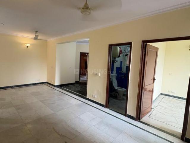 Flat for rent in Deri