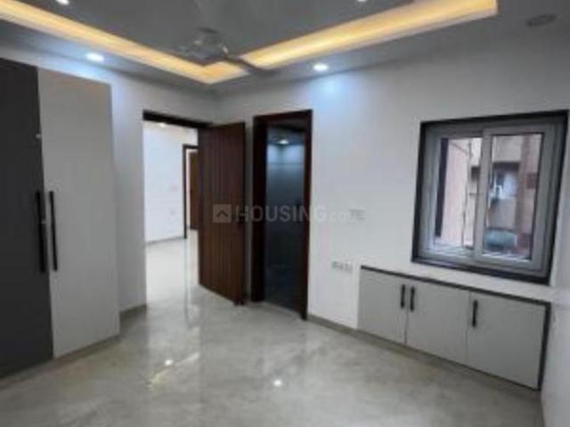 Flat for rent in Deri