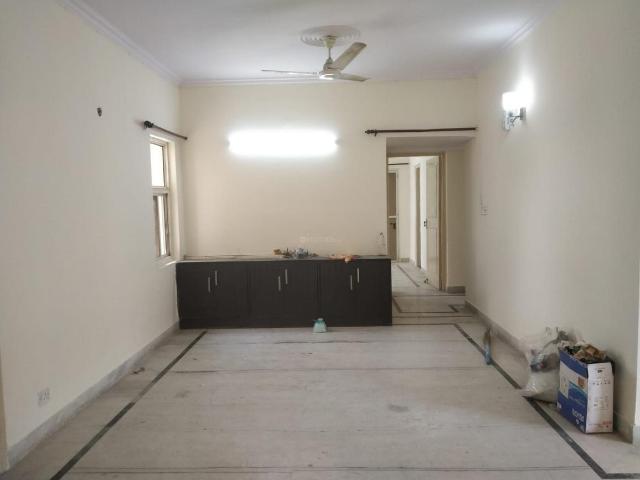 Flat for rent in Deri