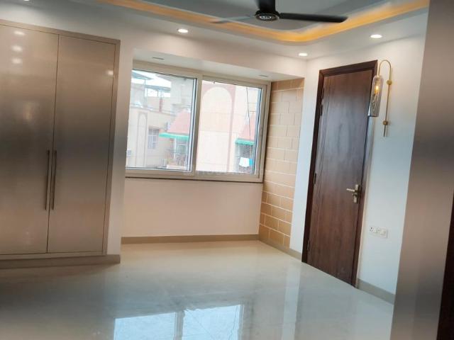 Flat for sale in Deri