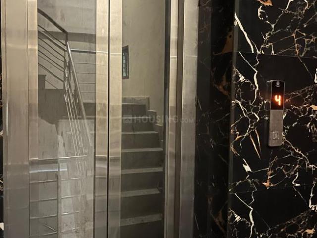 Flat for rent in South West Delhi, Deri