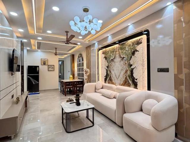 Flat for sale in South West Delhi, Deri