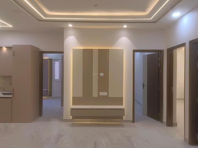 Flat for sale in North Delhi, Deri