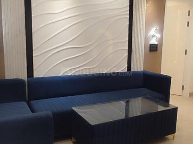 Flat for sale in North Delhi, Deri