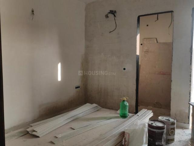 Flat for sale in North Delhi, Deri