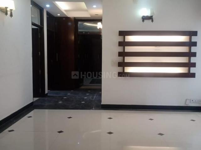 Flat for rent in South West Delhi, Deri