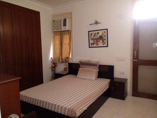 Flat for sale in South West Delhi, Deri