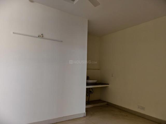 Flat for rent in Sector 45, Noida