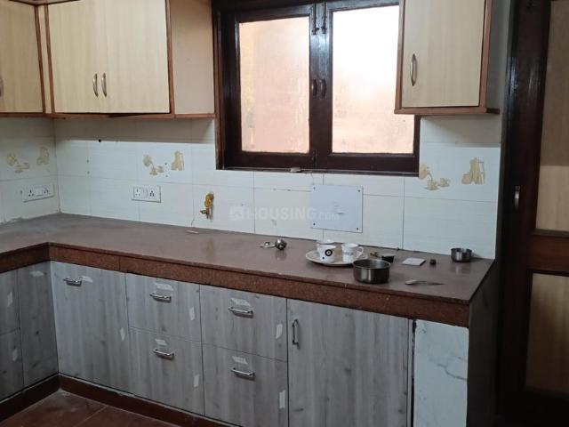 Flat for rent in South West Delhi, Deri