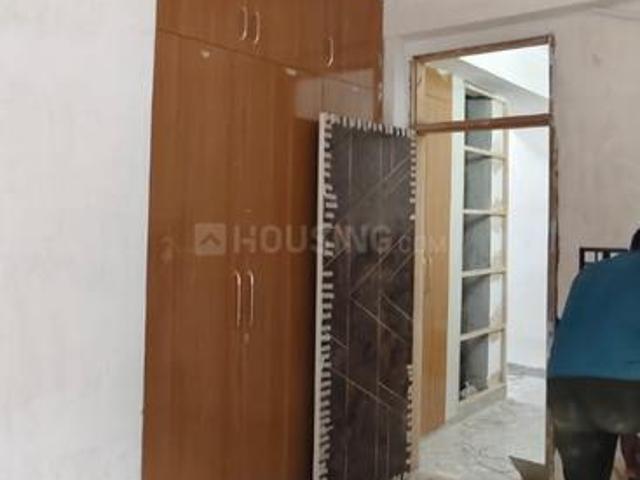 Flat for rent in South West Delhi, Deri