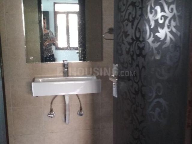 Flat for sale in South West Delhi, Deri