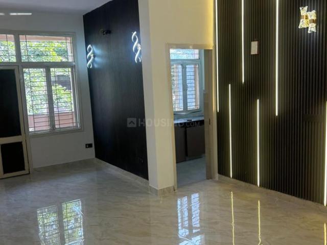Flat for sale in Hariana